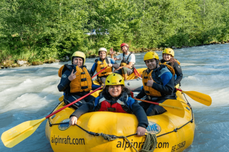 FAMILY RAFTING