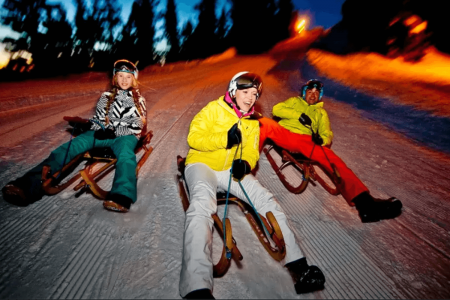 NIGHT SLEDDING WITH FONDUE