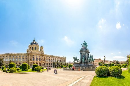 Discover Austria by Rail- 6-Day Vienna, Salzburg & Innsbruck Tour